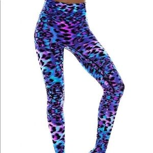 k deer leopard leggings